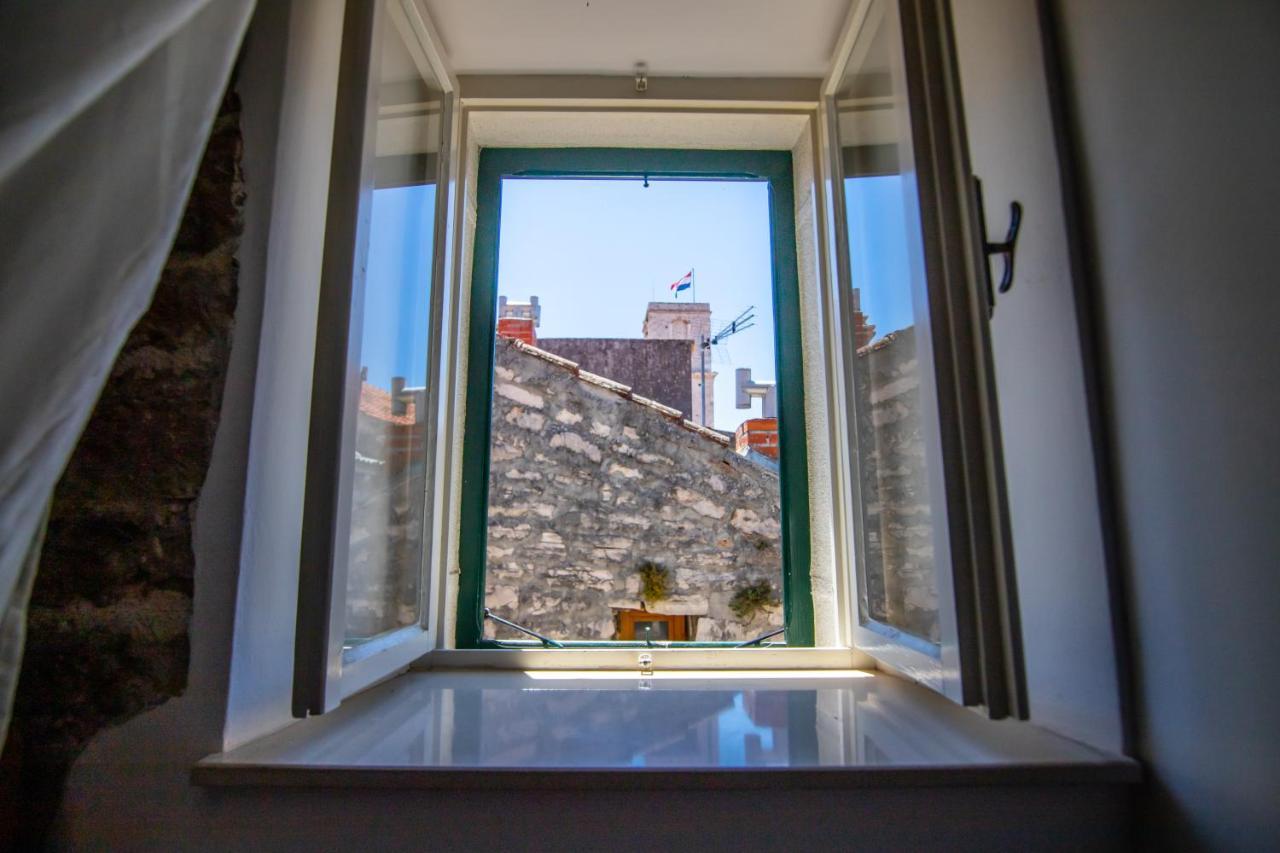 Apartments Loriana Šibenik Eksteriør billede