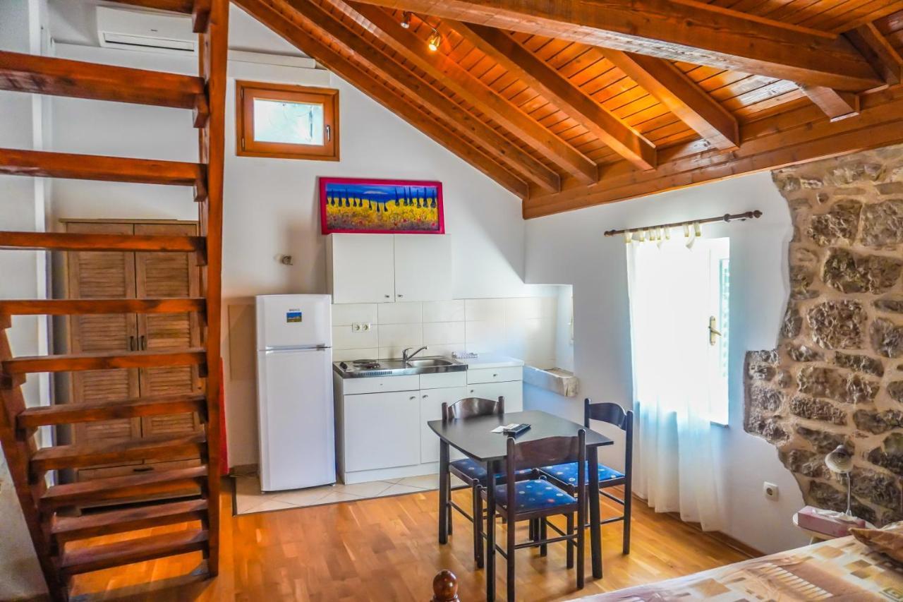 Apartments Loriana Šibenik Eksteriør billede