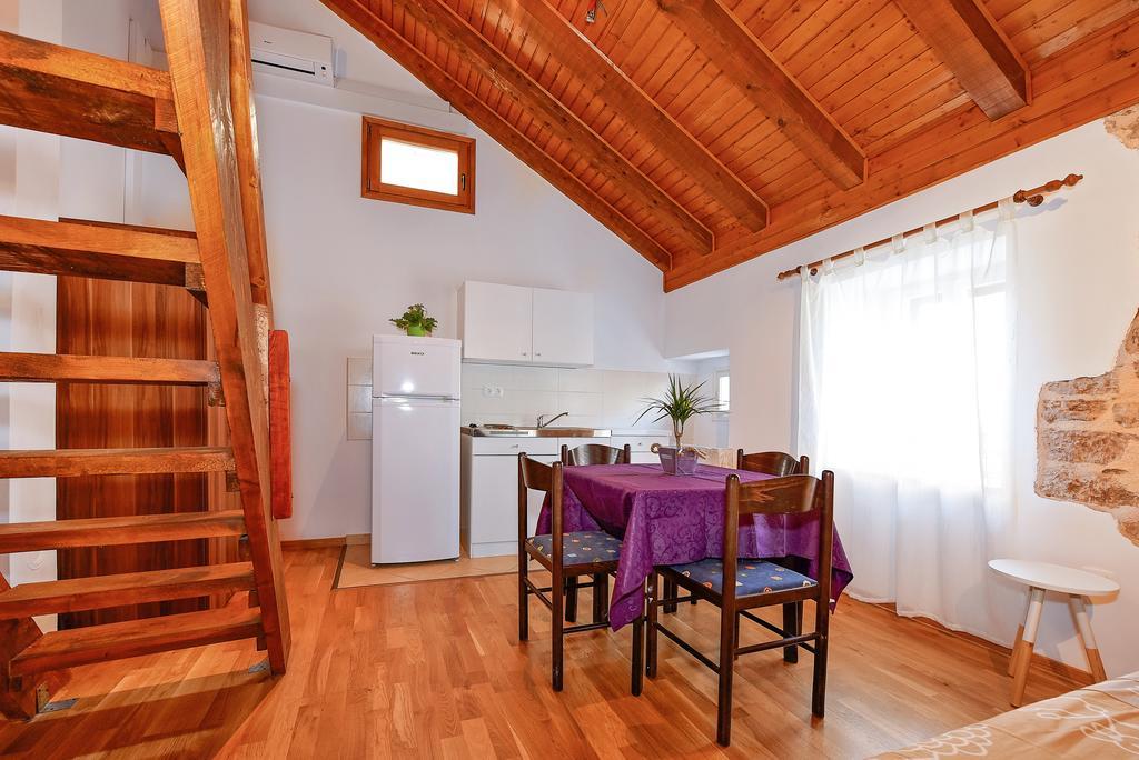 Apartments Loriana Šibenik Eksteriør billede